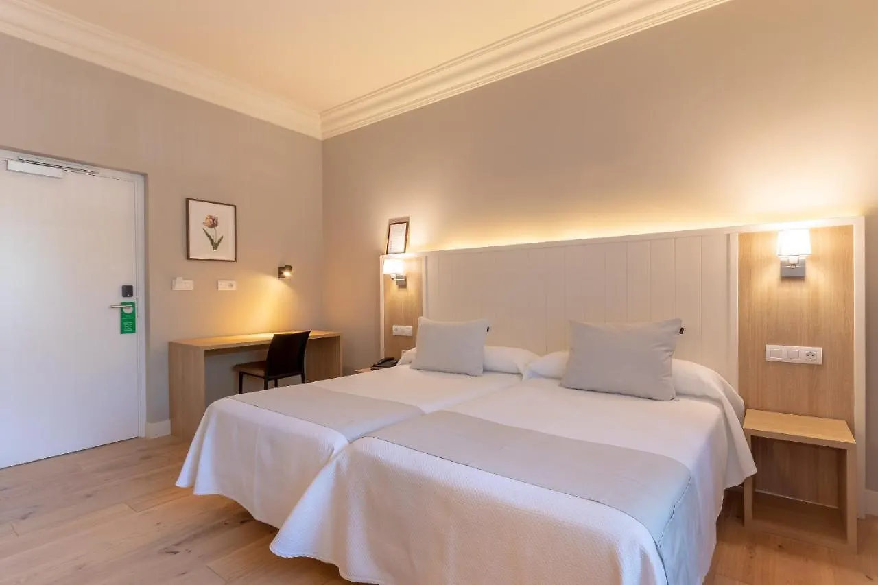 Hotel Artaza Getxo 2*,